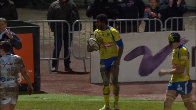 L'essai de Noa Nakaitaci - TOP 14 - Racing 92 - Clermont - J18 - Saison 2014-15 смотреть онлайн