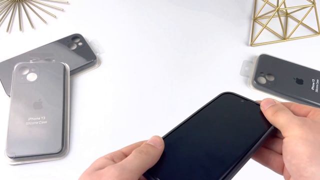 Силіконовий чохол на iPhone 13 з закритими низом та камерами в кольорі Dark Grey (15) смотреть онлайн