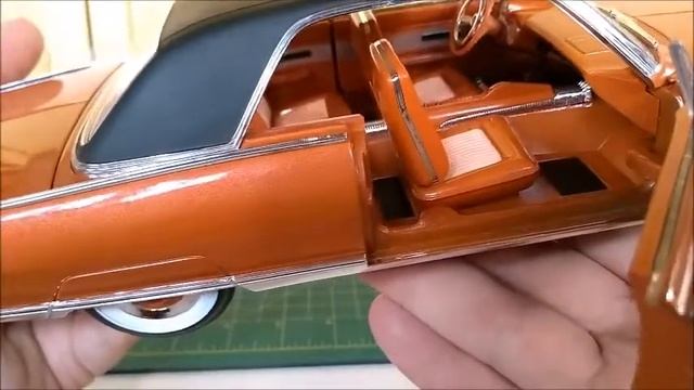 1963 Chrysler Turbine 1:18 diecast car by Yatming смотреть онлайн