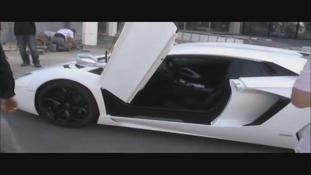 Lamborghini Aventador LP700-4 LP 700 смотреть онлайн