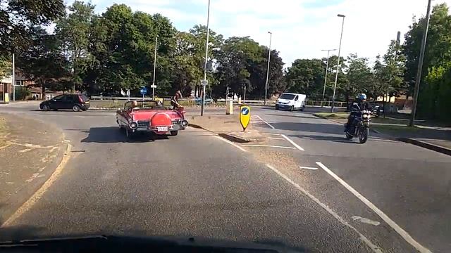 '59 Cadillac convertible - fins and chrome - Sorry. No audio. смотреть онлайн