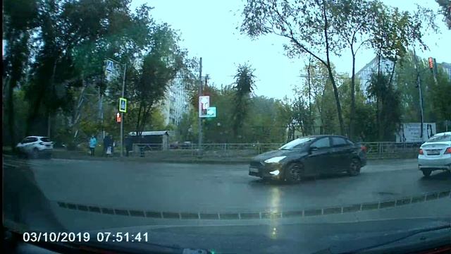 Поворот через двойную сплошную смотреть онлайн