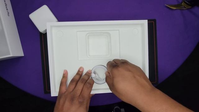 Apple Macbook Pro M1 13" Laptop Unboxing смотреть онлайн