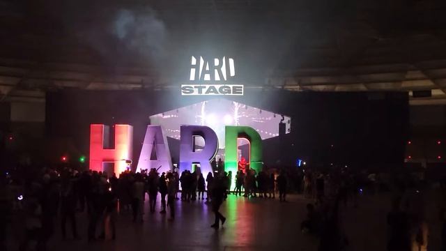 HARD PNW front row seat view смотреть онлайн
