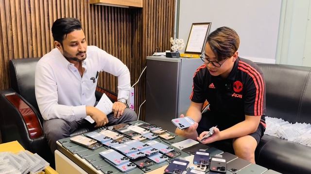 Used iPhone market in Dubai 😱 Best used iPhone price in Dubai at K5 mobile смотреть онлайн