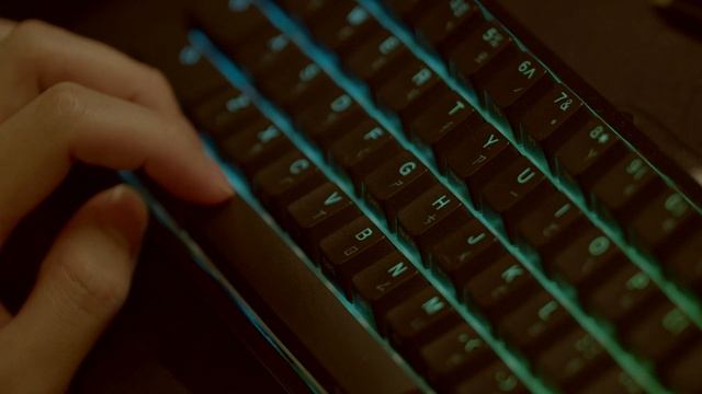 Linear Marvels Lubed Keys In A Cherry MX Silver Speed Symphony! 2