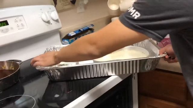 HOW TO MAKE A GUITAR SHAPED FRESA FLAN (FUNNY AF) смотреть онлайн