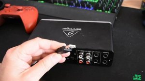 Behringer U-Phoria UMC 204 HD Audio Interface