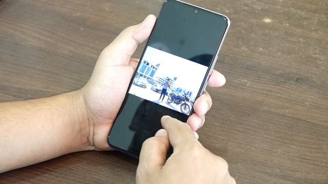 VIVO V20 Unboxing & First Look, Amazing Camera Features - Eye Autofocus смотреть онлайн