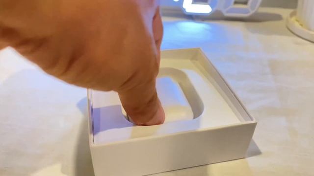Unboxing Airpods from Shopee смотреть онлайн