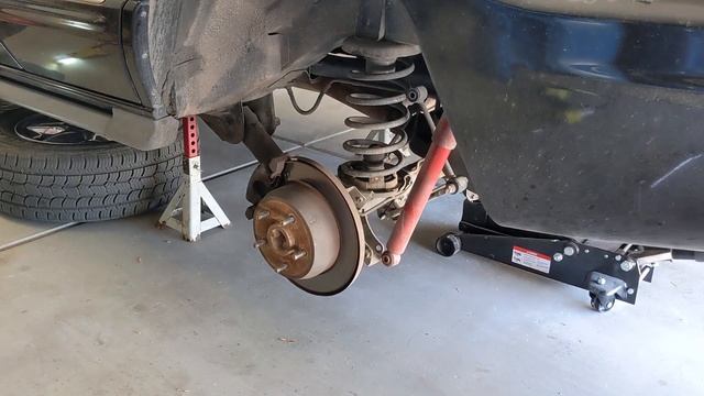 WJ budget boost - 2 inch spacer lift to clear 31s смотреть онлайн