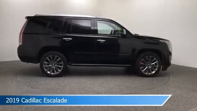 2019 Cadillac Escalade UC301930 смотреть онлайн
