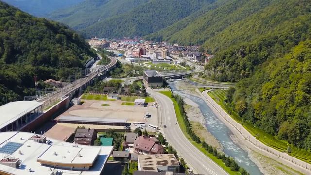 Sochi, Russia. Krasnaya Polyana village. Summer. Valley of the Mzemta River, Aerial View смотреть онлайн