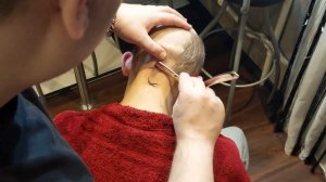 Бритьё у рязанского барбера шаветкой! Жуть, ужас, триллер! ВКБ, бритье