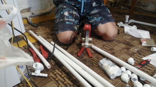 Водопровод и установка фильтра Аквабрайт своими руками 1 часть.