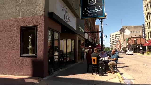 City Officials Waive Outdoor Seating Fees For Restaurants