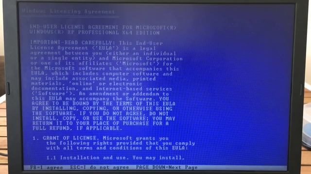 Инсталирам Windows XP на лаптопа си. Лудост ли е? :D смотреть онлайн