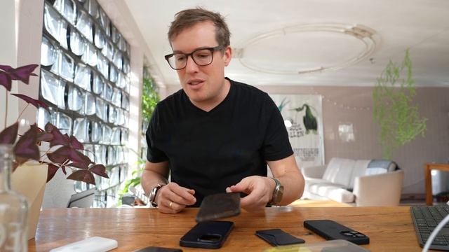 Beste iPhone-Hülle: Gummi, Leder oder Clear Case? смотреть онлайн