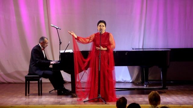 08 М. Цветаева, "Мне нравится, что Вы больны не мною", исп. Анжелика Ягужинская смотреть онлайн