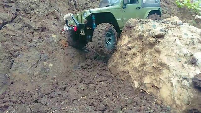 MN86ks Upgrade to 1/10 scale VS Jeep Rubicon 1/10 || Jeep Rubicon fun trail 😎😎🤘 смотреть онлайн