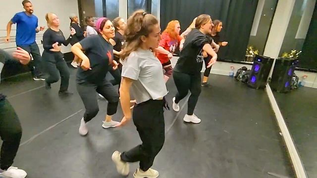 Smokin out the Window - Susie K Choreography смотреть онлайн