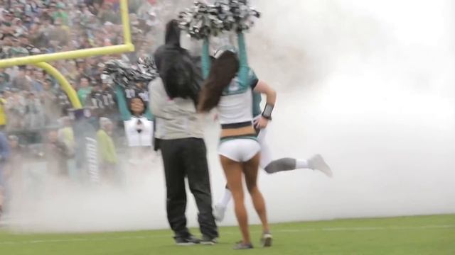 Eagles' Carson Wentz returns to Lincoln Financial Field смотреть онлайн