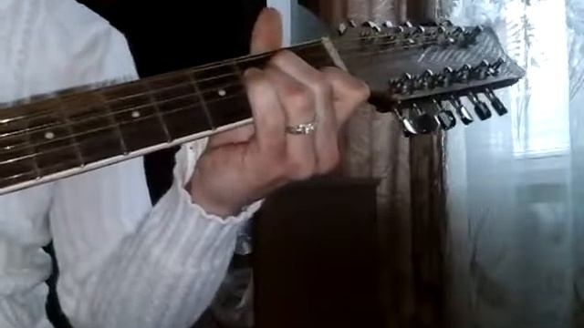 Карие глаза
