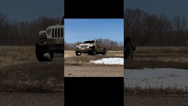 March 2023 Snowstorm /Jeep Fun / When we’re not Goating! смотреть онлайн