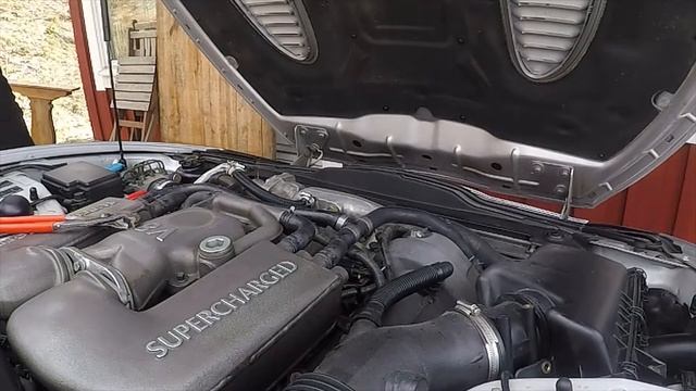 Jaguar XKR change of leaking cooling hoose смотреть онлайн