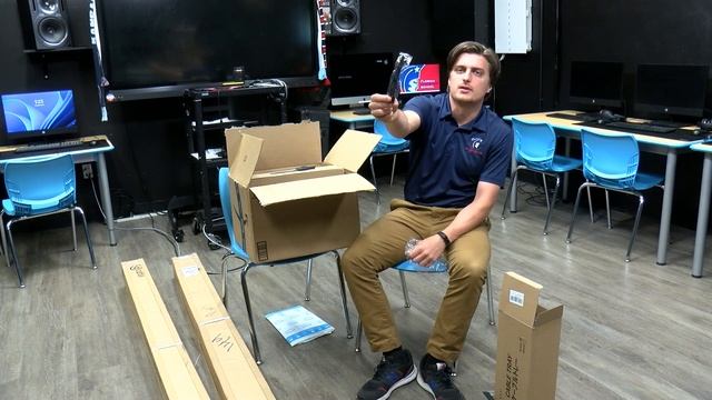 Unboxing | SanDisk 32GB Cards, NODOCA Under Desk Cable Management, & Elgato Green Screen MT смотреть онлайн