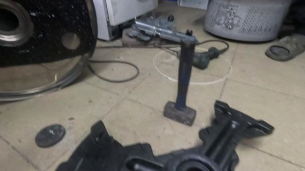 Рабочий день СМА и СУШ BOSCH техническое обслуживание, Сушка хаер шумит,люкс подшипники, Miele крест