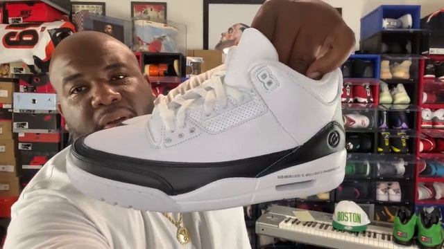 AIR JORDAN X FRAGMENT RETRO 3 EARLY IN HAND REVIEW смотреть онлайн