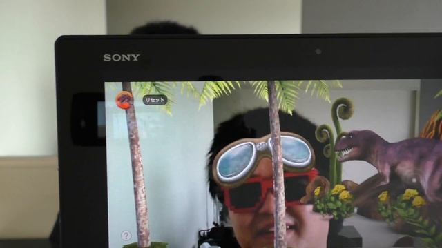 目からビーム！ARエフェクトでデコ動画 Xperia Z2 Tablet モーショントラッキング付きAR面白カメラ機能 смотреть онлайн