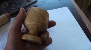 Рюмка из вишни на токарном станке