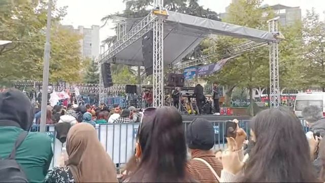 Konser. Selçuk Balcı canlı yayın смотреть онлайн