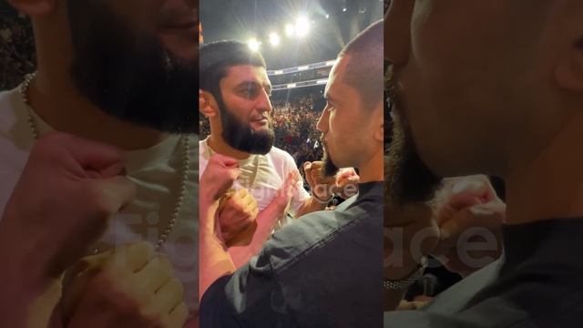 Чимаев - Уиттакер БИТВА ВЗГЛЯДОВ «Ты будешь валяться, мужик!» | FightSpaceMMA смотреть онлайн