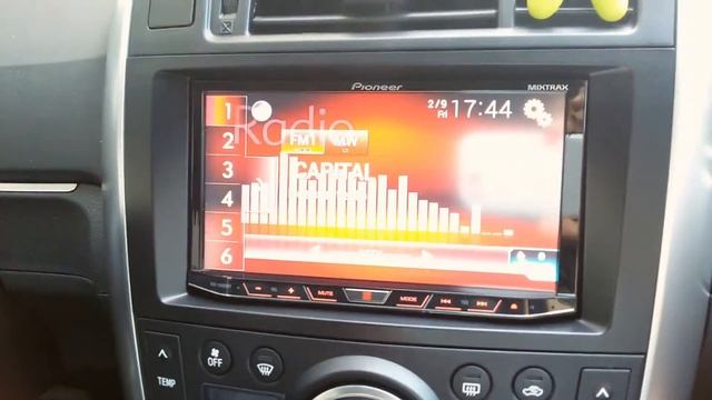 Pioneer AVH-X8600BT su Toyota Verso (ITA) смотреть онлайн