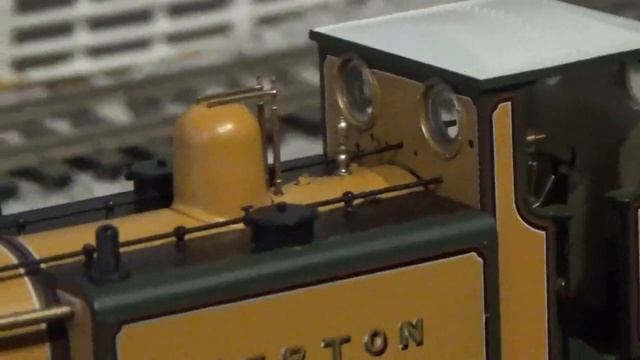 Hornby Centenary Year Limited Edition Terrier 'Merton' | Review and Running смотреть онлайн