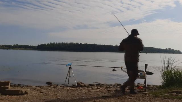 август рыбалка на леща часть 2 смотреть онлайн