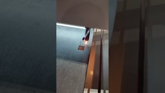 Резка металла и фанеры на лазерно-гравировальном станке LM 1625 PRO OPEN 300 Вт смотреть онлайн