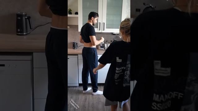 Так чувствуют себя мужчины, когда девушки платят за них