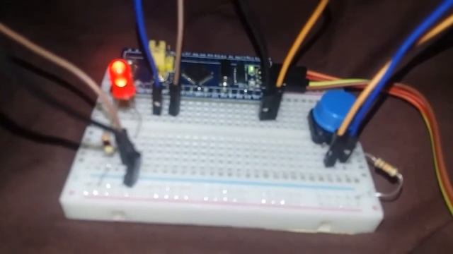 (Demo) STM32 Blue Pill External Interrupts with STM32Cube IDE смотреть онлайн
