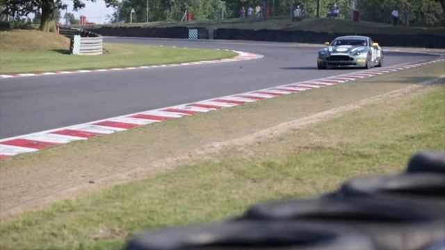 Brands Hatch Indy Aston Martin GT4 Challenge смотреть онлайн