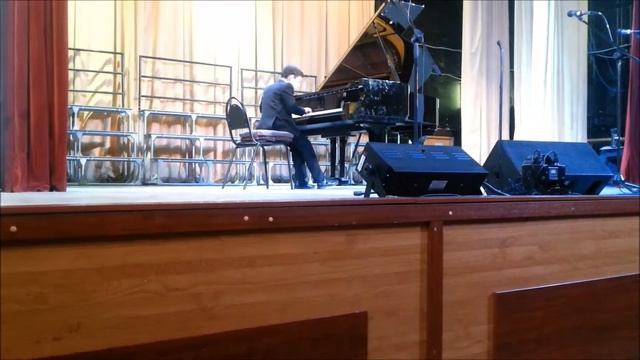 Матвей исполняет Грига_21.04.18 на отч. концерте в ДК "Пушкино" смотреть онлайн