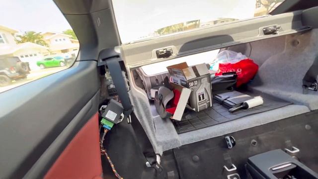 From Fox Red to Black Novillo swap on my | E92 M3 смотреть онлайн