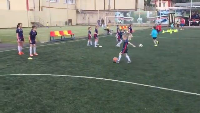 Атлант девочки смотреть онлайн
