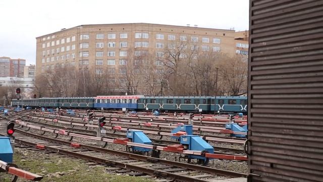 Поездка в электродепо Сокол смотреть онлайн