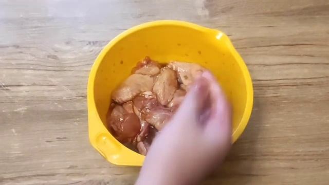 Крылошки в медово-соевом соусе. смотреть онлайн