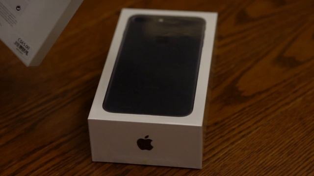 Apple iPhone 7 + Matte Black, Not Jet Black Unboxing and Preview смотреть онлайн
