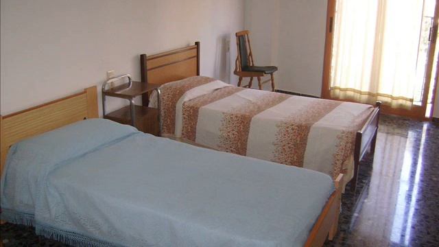 CASA INDEPENDIENTE CENTRO TORRENT смотреть онлайн
